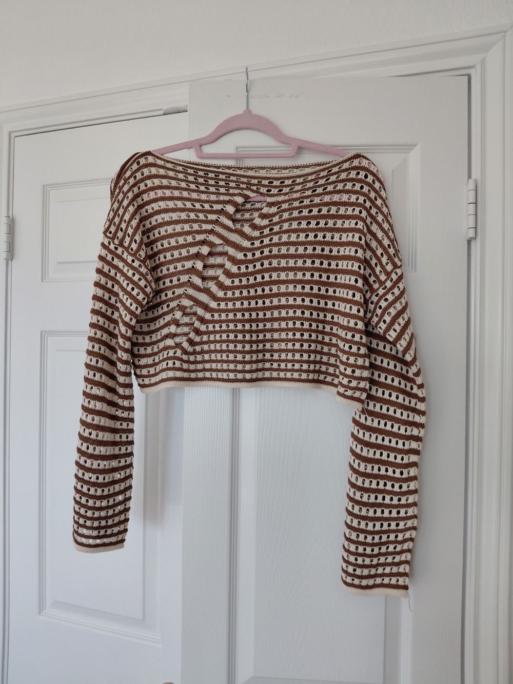 Crochet Stripe Cropped Sweater in Cream & Brown